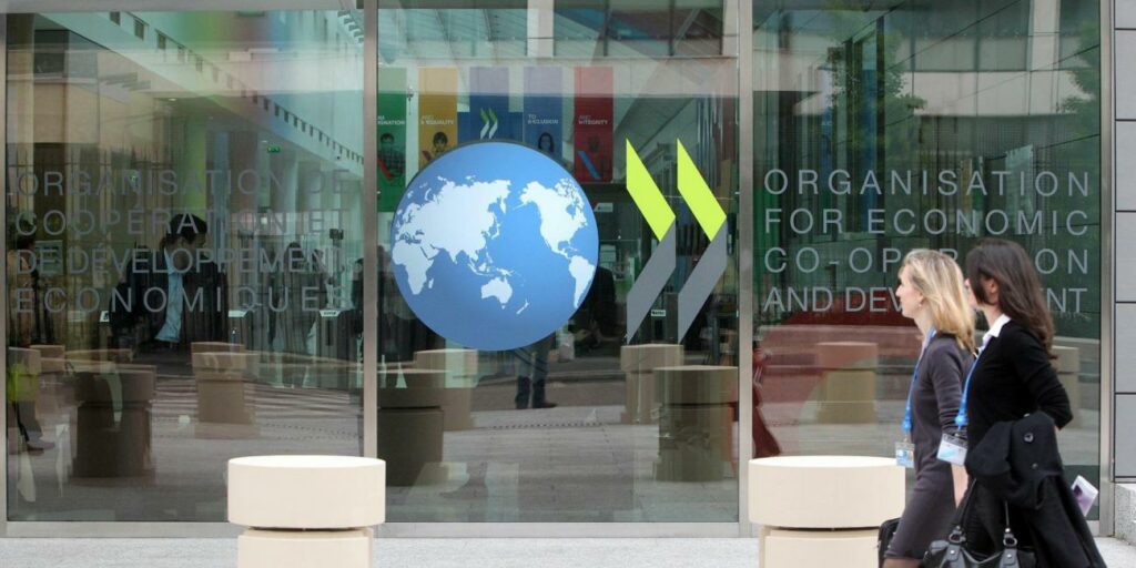 La OCDE mejoró sus proyecciones de crecimiento para Argentina pero advirtió sobre su escalada inflación