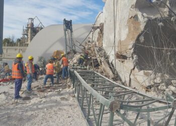 Un operario murió aplastado en una demolición en Holcim