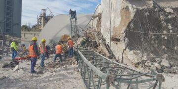 Un operario murió aplastado en una demolición en Holcim