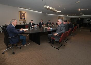 La automotriz Renault ratificó inversiones en nuestra provincia