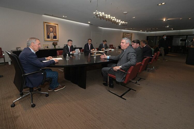 La automotriz Renault ratificó inversiones en nuestra provincia