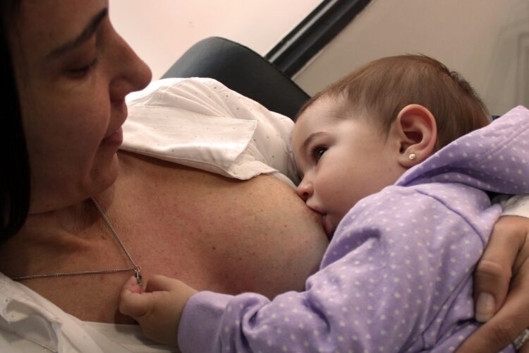 La lactancia exclusiva hasta los 6 meses creció 50% en 10 años y podría seguir subiendo
