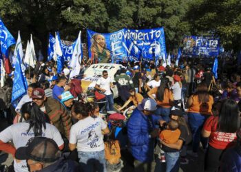 Dirigentes sociales salieron a contestarle a CFK: «Se pasó de rosca»