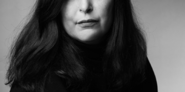 Falleció la escritora Ángeles Salvador