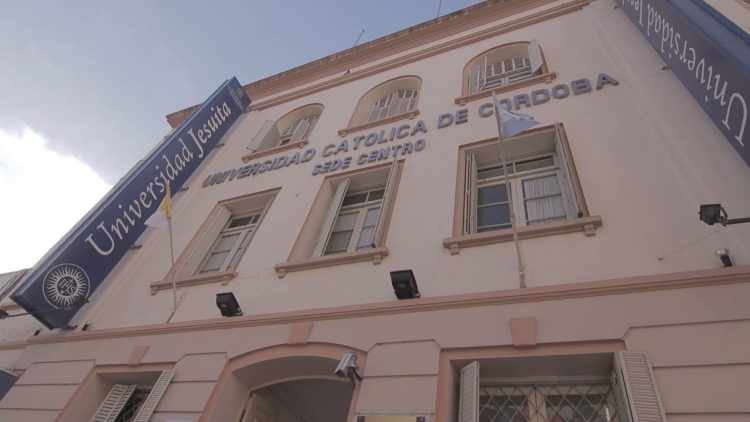 Adiós a Lila Perrén, maestra de hispanistas