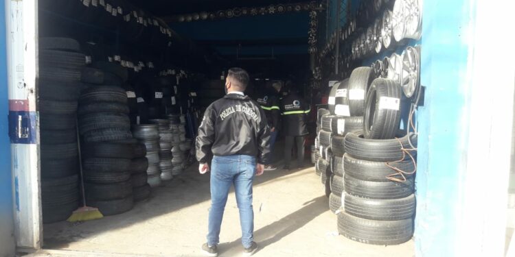 Desbaratan a una banda que utilizaba inhibidores en Córdoba