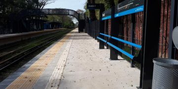 Sobre el amor y los que se quedan esperando