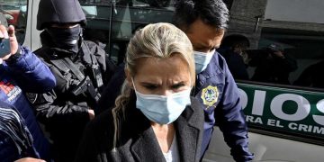 Solicitan 15 años de prisión para Áñez