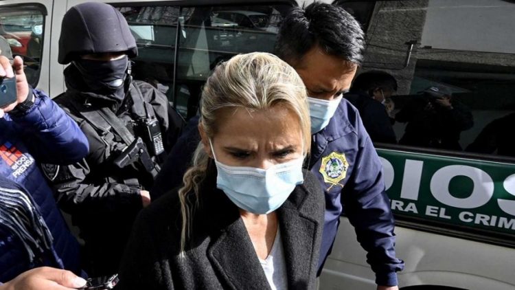 Solicitan 15 años de prisión para Áñez