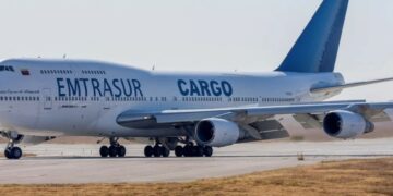 La Justicia ordenó retener los pasaportes de los tripulantes iraníes y aceptó como querellante a la DAIA