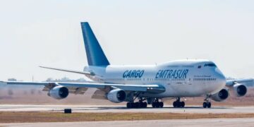 Investigan el avión venezolano con tripulantes iraníes a bordo