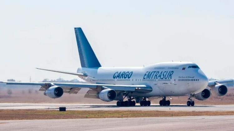 El Boeing 747 Dreamliner de la empresa Emtrasur, con matrícula venezolana.