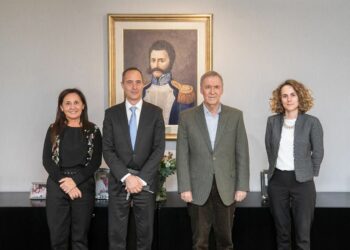 El Gobernador, junto al director nacional del Banco Mundial