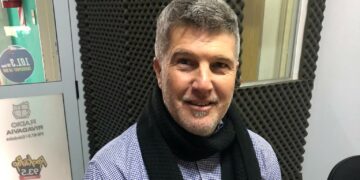 Hacerse fuerte de local