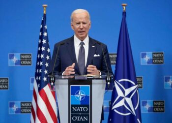 La OTAN la abre sus puertas a Finlandia y Suecia, mientras se enfrenta a Rusia y China