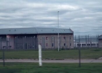 Tras la muerte de una interna en la Cárcel de Mujeres, investigan si hubo excesos en la contención penitenciaria