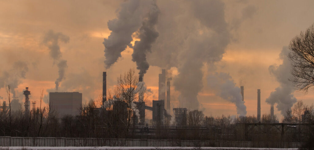 La Agencia Europea de Medio Ambiente informó que la contaminación causa más del 10 % de los casos de cáncer