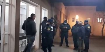 Imputaron a vecinos de Deán Funes por agredir a policías