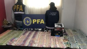 Desbaratan dos bandas dedicadas al contrabando e importación de máquinas depiladoras