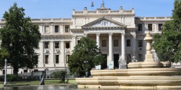 La Justicia de Córdoba busca un hogar para una joven de 16 años