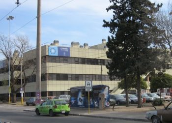 Detuvieron a un empleado municipal acusado de robar insumos del Hospital Infantil