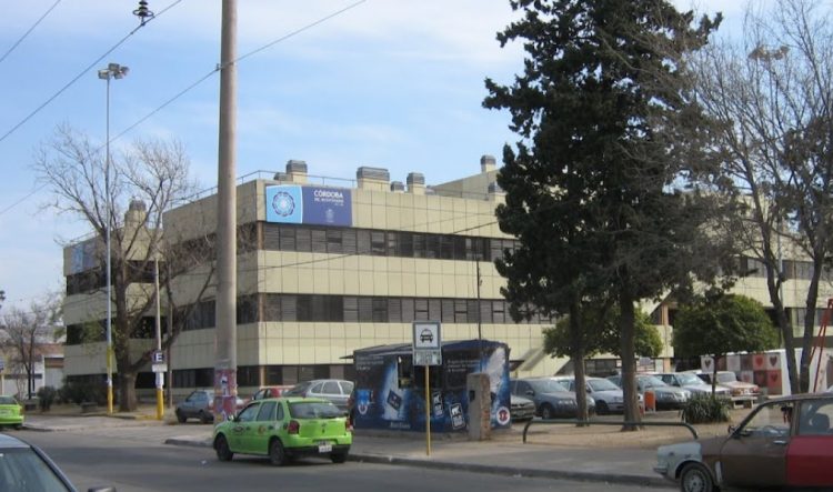 Detuvieron a un empleado municipal acusado de robar insumos del Hospital Infantil