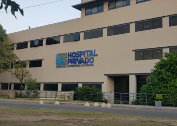 Un nene se atragantó con un chupetín y está en terapia intensiva