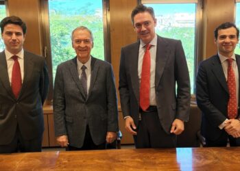 Schiaretti firmó un acuerdo para nuevas obras