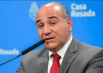 Ante la falta de gasoil, Manzur afirmó que «se va a importar más» para evitar el desabastecimiento