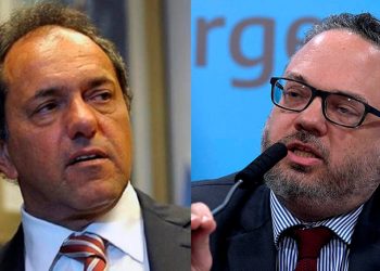 Fernández resigna a uno de los suyos y Scioli vuelve al Gobierno