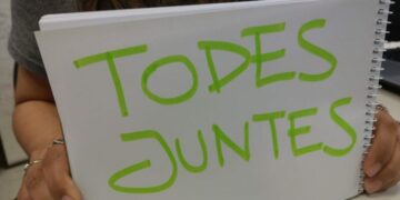 Intelectuales, escritores y artistas califican de «muy preocupante» la prohibición del lenguaje inclusivo en las escuelas