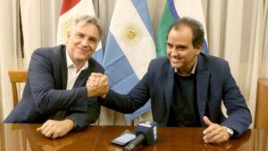 Schiaretti tracciona las imágenes positivas de Llaryora y Llamosas