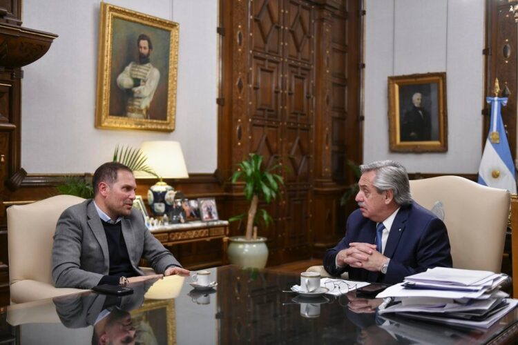 Gill calificó de "muy positivo" el encuentro con el Presidente