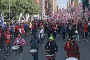 Piqueteros demandan trabajo genuino y alimentos