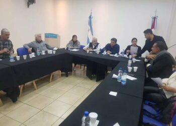 El Suoem aceptó la oferta del Municipio y firmaron el nuevo convenio salarial