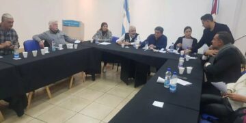 El Suoem aceptó la oferta del Municipio y firmaron el nuevo convenio salarial