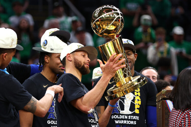 Golden State se conagró campeón por séptima vez en su historia