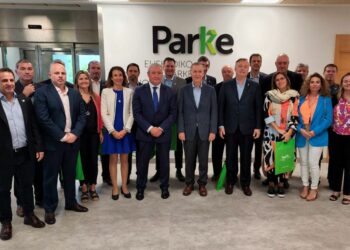 Schiaretti visitó un parque tecnológico en el País Vasco