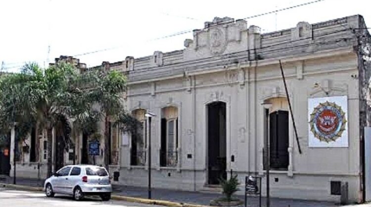 Detuvieron a un camionero por conducción peligrosa en Villa Nueva