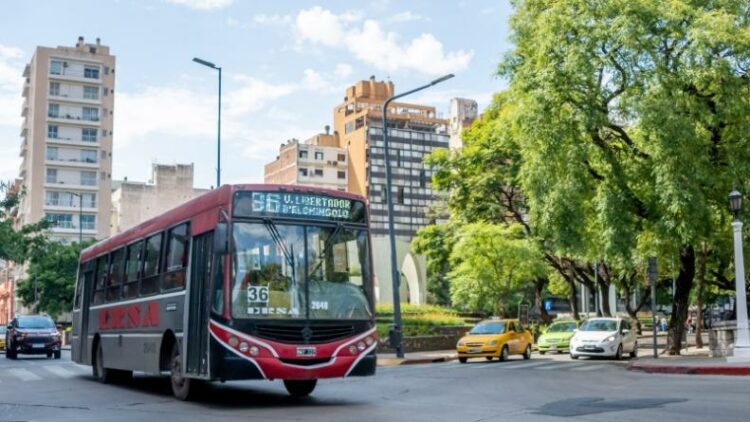 Cómo funcionarán los servicios este fin de semana largo en Córdoba