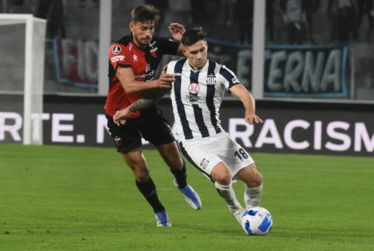 Talleres rescató un empate ante Colón