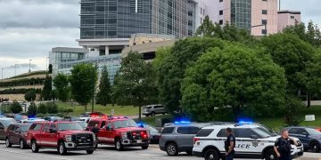 Cuatro muertos en dos nuevos tiroteos en EE.UU. y Nueva York estudia declararse en emergencia