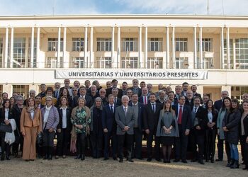 Impulsan más apoyo de universidades a organizaciones de la economía popular