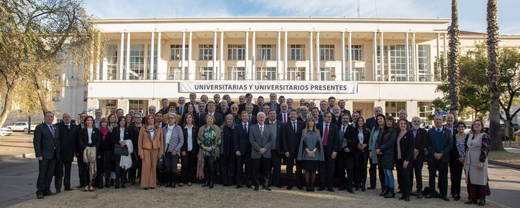 Impulsan más apoyo de universidades a organizaciones de la economía popular