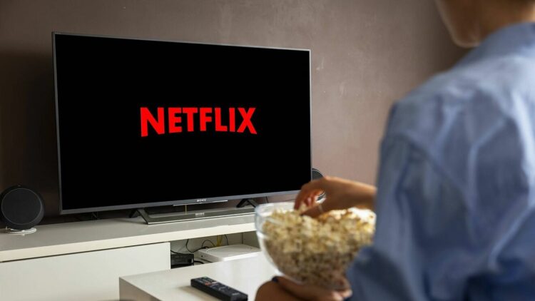 Netflix anunció que compartir cuentas tendrá un costo extra
