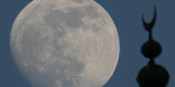 Todo lo que hay que saber para apreciar la luna llena de hoy, considerada como la “más grande del año”