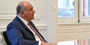 Para Manzur, “Hay que terminar con la timba financiera”