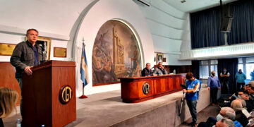 La CGT respaldó los cambios del gabinete y brindó su apoyo a Massa