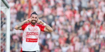 Instituto se quedó con tres puntos para soñar con el ascenso