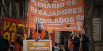 Organizaciones de jubilados se movilizan por un “aumento de emergencia”